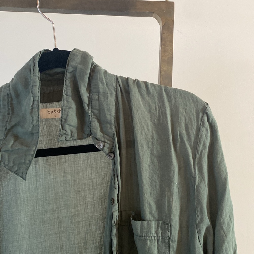 BaSh button up - Picture 2 of 2
